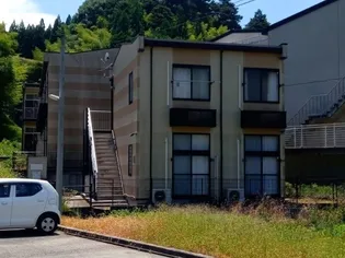 岡山県高梁市奥万田町【アパート】の外観