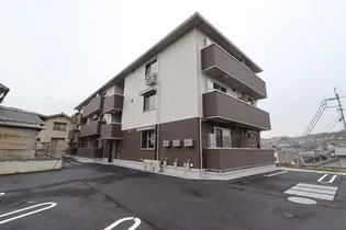 ルミエール クリハラG【1階】の外観