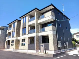 カーサ・ソレイユ B【1階】の外観