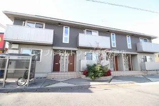 ウィングパレス明神【2階】の外観