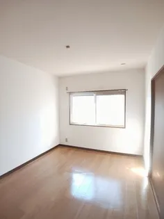 エルディムカタオカ【2階】の内装