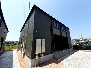 アウローラ フジックスB【1階】の外観