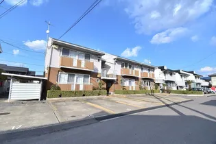 グリーンガーデン A棟【102号室】の外観