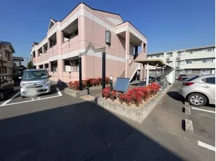 シャルマンハウス【1階】の外観