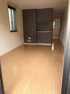 グランドール川口C棟【1階】の居間