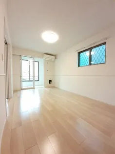 シエロⅡ【1階】の居間