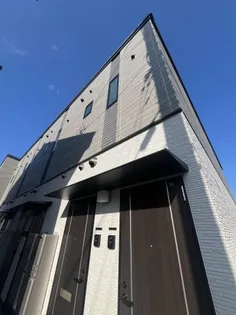 ガーデンヒルズ長者町【2階】の外観