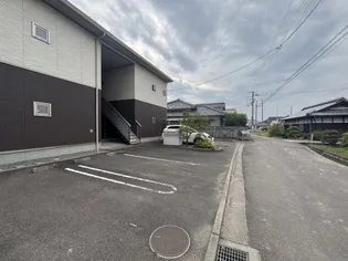 シャーメゾン原田の画像