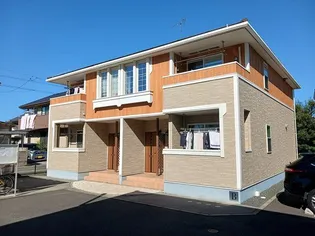 ルスティカーナ B棟【2階】の外観