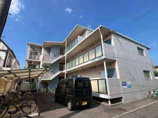 Lコート【2階】の外観