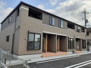 ラ・セレーナ ソワ Ⅲ【2階】の外観