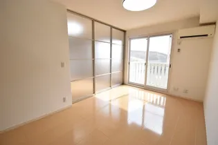 プリマヴェーラ・Y【1階】の外観