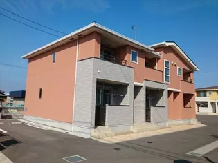 セイバリー アパートメント Aの画像