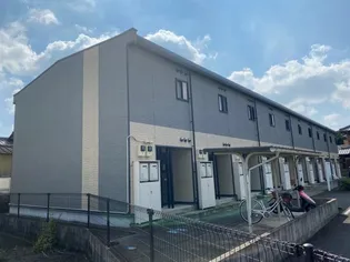 レオパレスサンクローバー【104号室】の外観