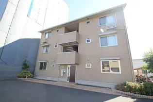 キャルル B棟【3階】の外観