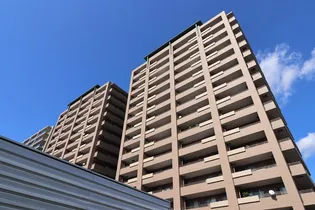 アーバンビュー緑町公園ツインタワーの画像