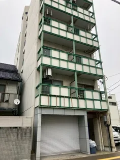 エステート番町【203号室】の外観