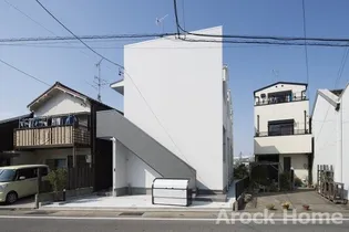 ルミエール黄金【102号室】の外観