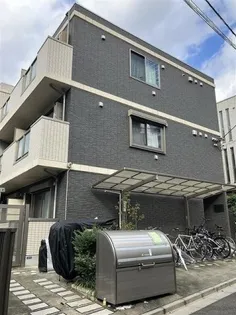 ドゥーエ初台【3階】の外観