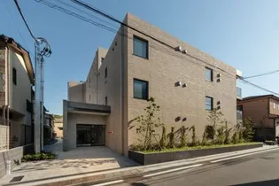 ディオスプラド【1階】の外観