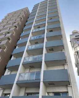 スカイコート池袋西壱番館【8階】の外観