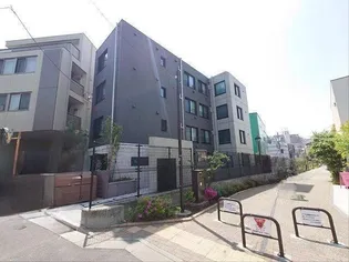 ウェルスクエアイズム下北沢EAST【2階】の外観