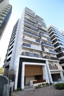 東京都渋谷区本町3丁目【マンション】の外観