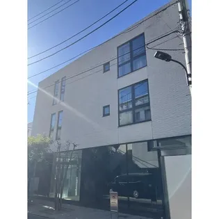 ザ・レジデンシャル北青山【2階】の外観