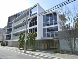 東京都港区六本木7丁目【マンション】の外観