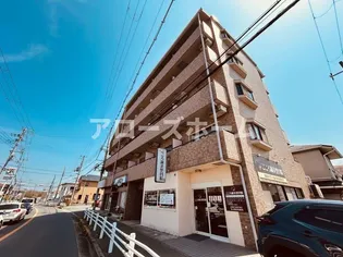 リバーサイド岡田【2階】の外観
