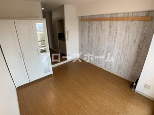 ウエストハウスINLani(セパ)【6階】の居間