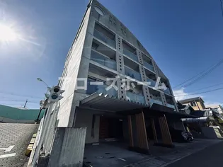 兵庫県神戸市西区持子3丁目【マンション】の外観