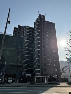 ダイアパレス六ツ門【9階】の外観