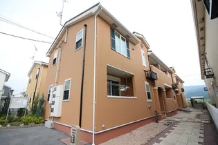 滋賀県長浜市高月町柏原【アパート】の外観