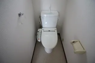 モクメハイツ【2階】の内装