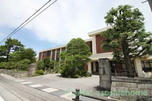 モクメハイツ【2階】の周辺