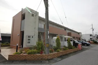 滋賀県米原市中多良1丁目【アパート】の外観