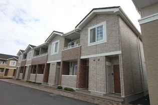 滋賀県長浜市八幡中山町【アパート】の外観