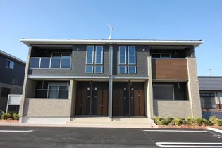 滋賀県長浜市八幡東町【アパート】の外観