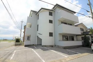 滋賀県米原市高溝【マンション】の外観