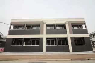 滋賀県長浜市三ツ矢元町【アパート】の外観