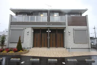 滋賀県米原市下多良1丁目【アパート】の外観