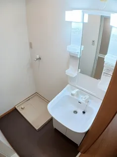 ヴィル クラージュ【1階】の内装