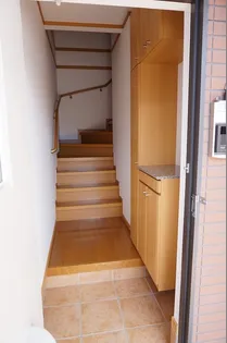 Little Forest Ⅱ【2階】の玄関