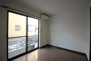 セイコーズマンション末広【2階】の居間