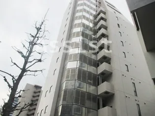 PLUS One【11階】の外観