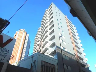 東京都世田谷区三軒茶屋2丁目【マンション】の外観