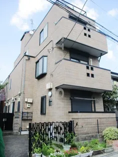 ソルジェ【1階】の外観