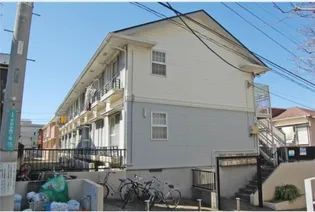 東京都世田谷区世田谷4丁目【アパート】の外観