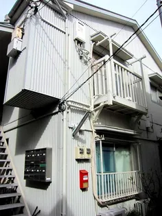 東京都世田谷区下馬3丁目【アパート】の外観